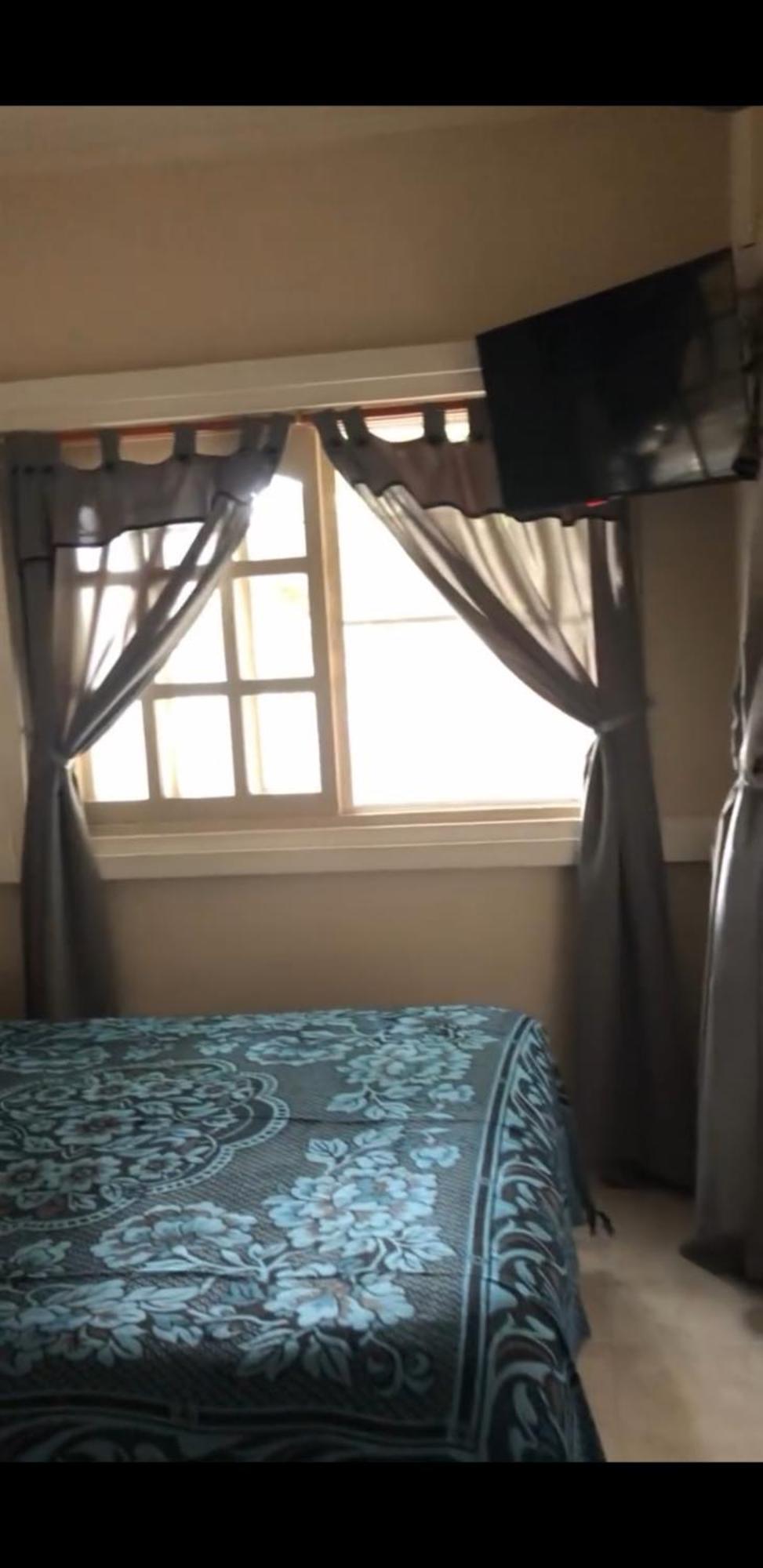 Apartment Dreams *